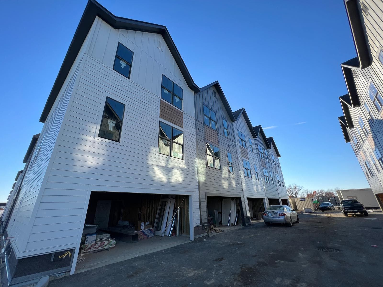 Townhouses with white siding